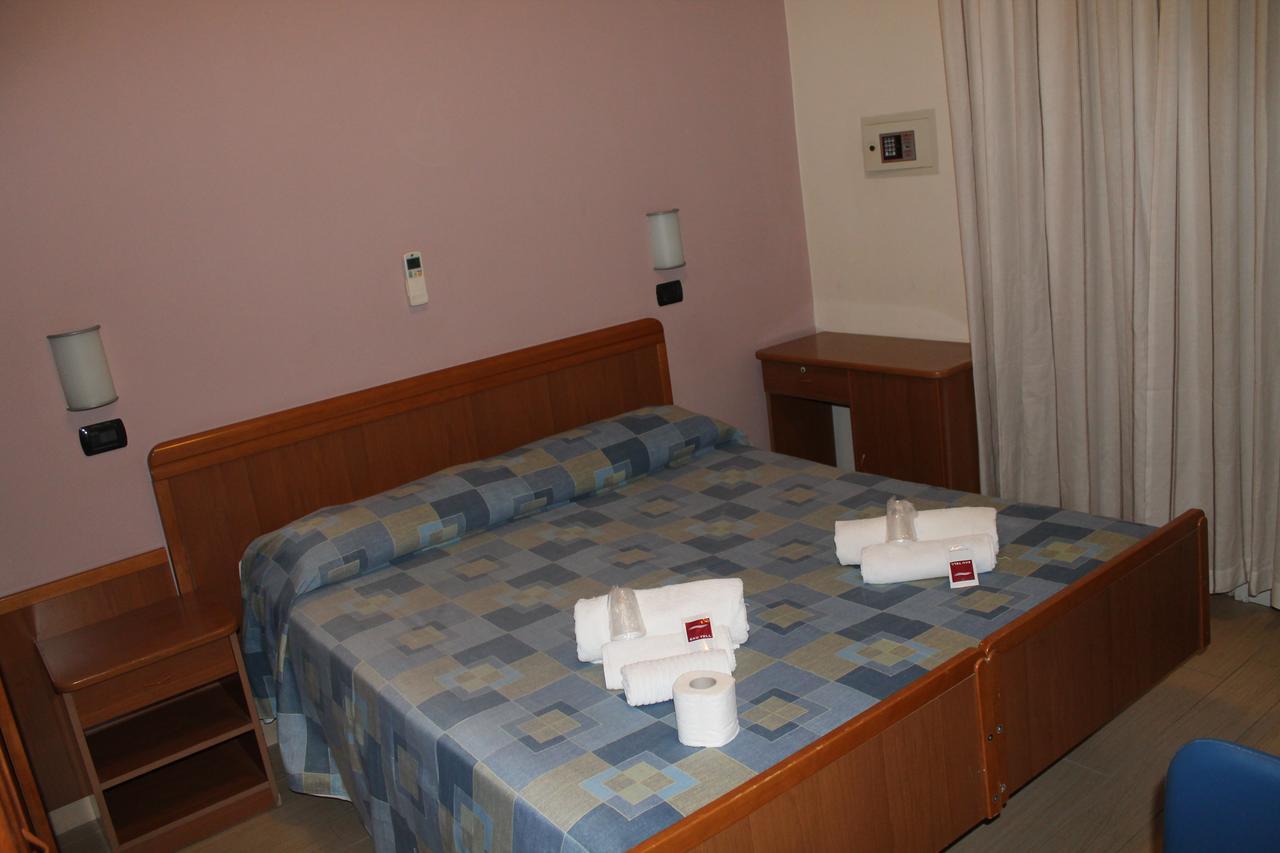 Hotel Oblio Rimini Room photo